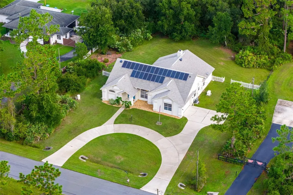 20403 QUINLAN STREET Orlando, FL 32833