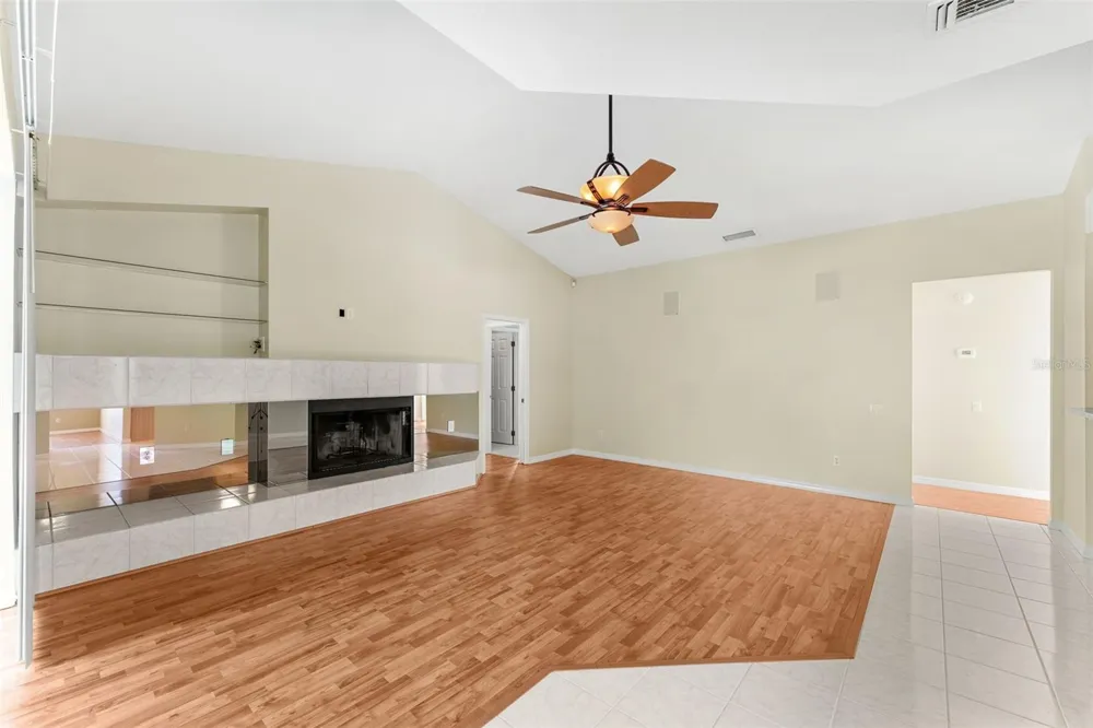 20403 QUINLAN STREET Orlando, FL 32833