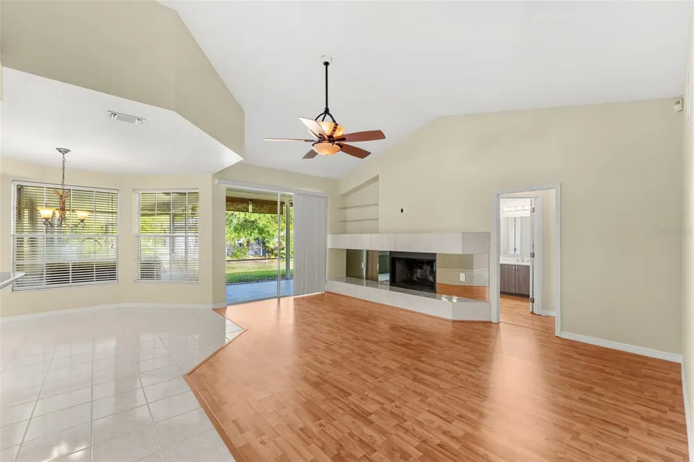 20403 QUINLAN STREET Orlando, FL 32833