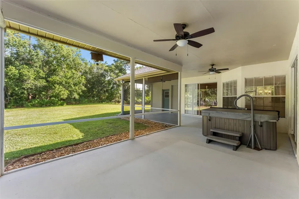 20403 QUINLAN STREET Orlando, FL 32833