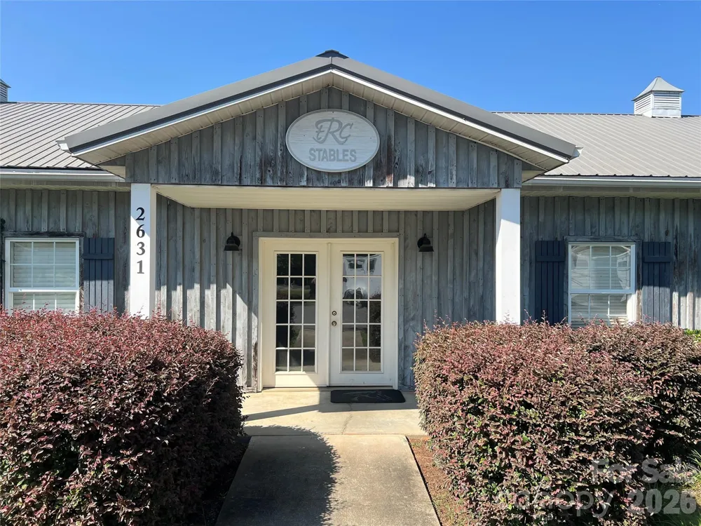 2303 Paddock Circle Morganton, NC 28655