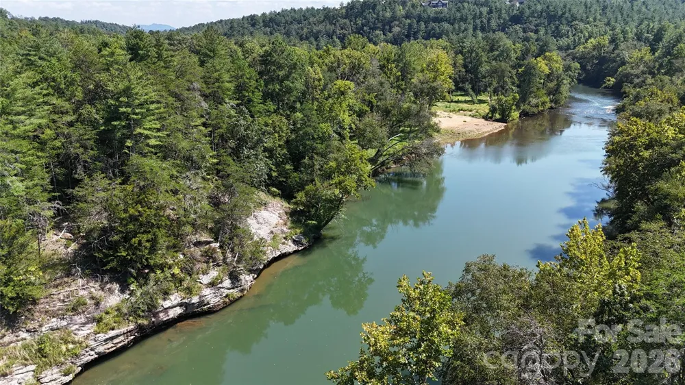 2303 Paddock Circle Morganton, NC 28655