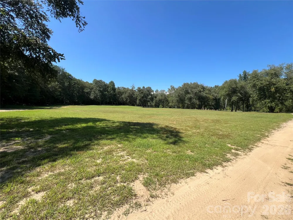 2303 Paddock Circle Morganton, NC 28655