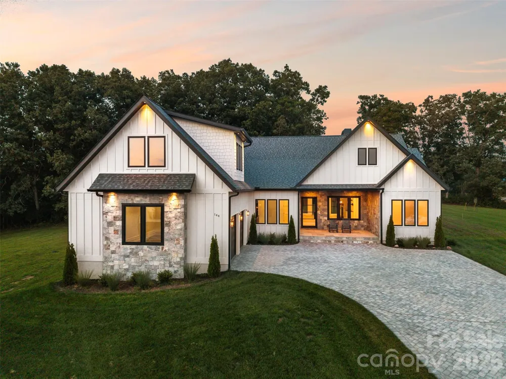144 Golden Pasture Drive Fletcher, NC 28732