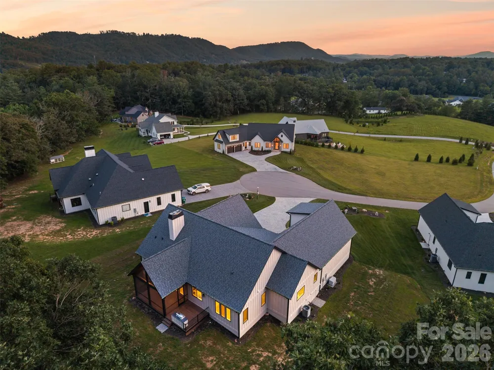 144 Golden Pasture Drive Fletcher, NC 28732