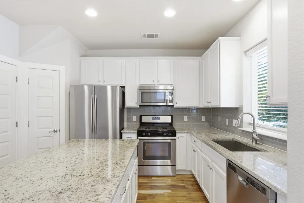 1937 Tramson Drive Austin, TX 78741