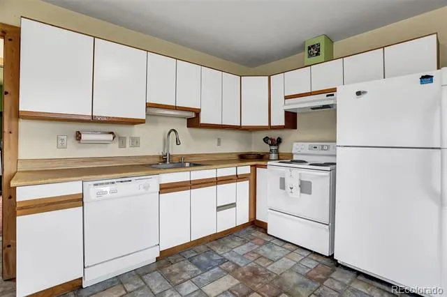 131 GCR 566 Granby, CO 80446