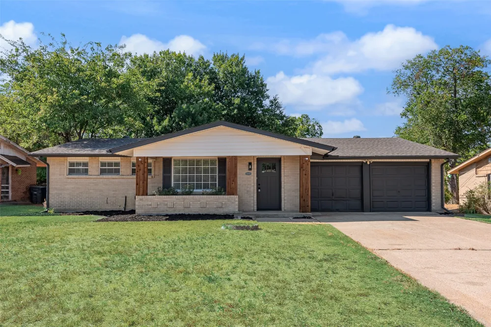 934 Fairwood Drive Dallas, TX 75232
