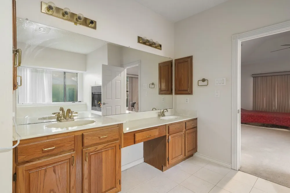 1812 Snowmass Drive Plano, TX 75025