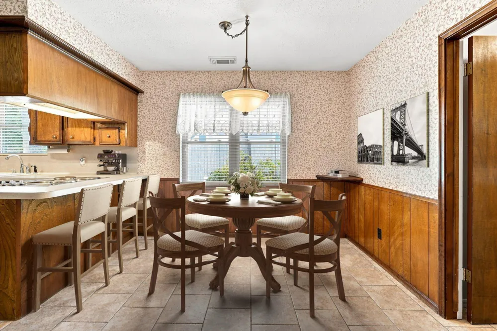 8126 Middlebury Lane Houston, TX 77070