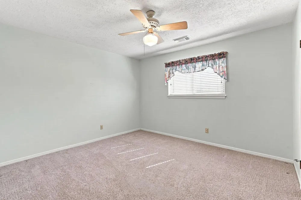 8126 Middlebury Lane Houston, TX 77070