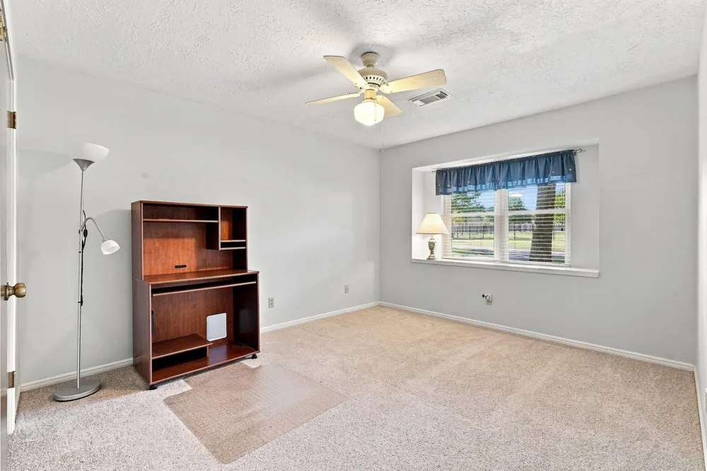 8126 Middlebury Lane Houston, TX 77070