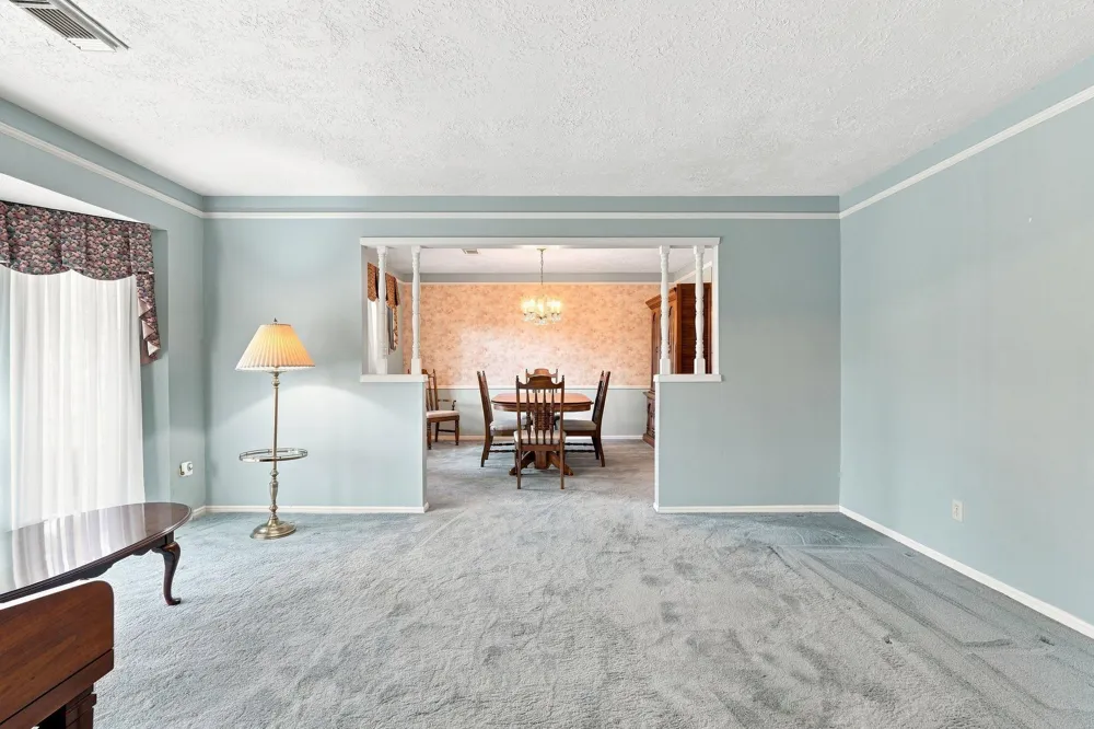 8126 Middlebury Lane Houston, TX 77070