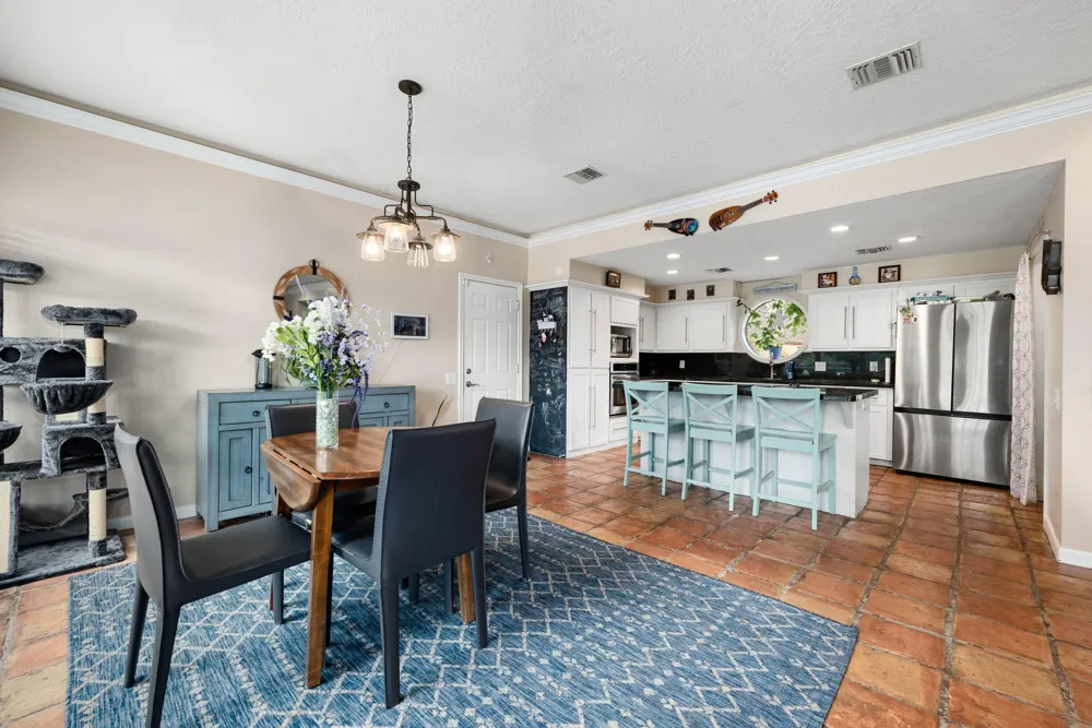 3039 Lake Island Drive Montgomery, TX 77356