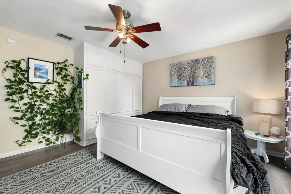 3039 Lake Island Drive Montgomery, TX 77356
