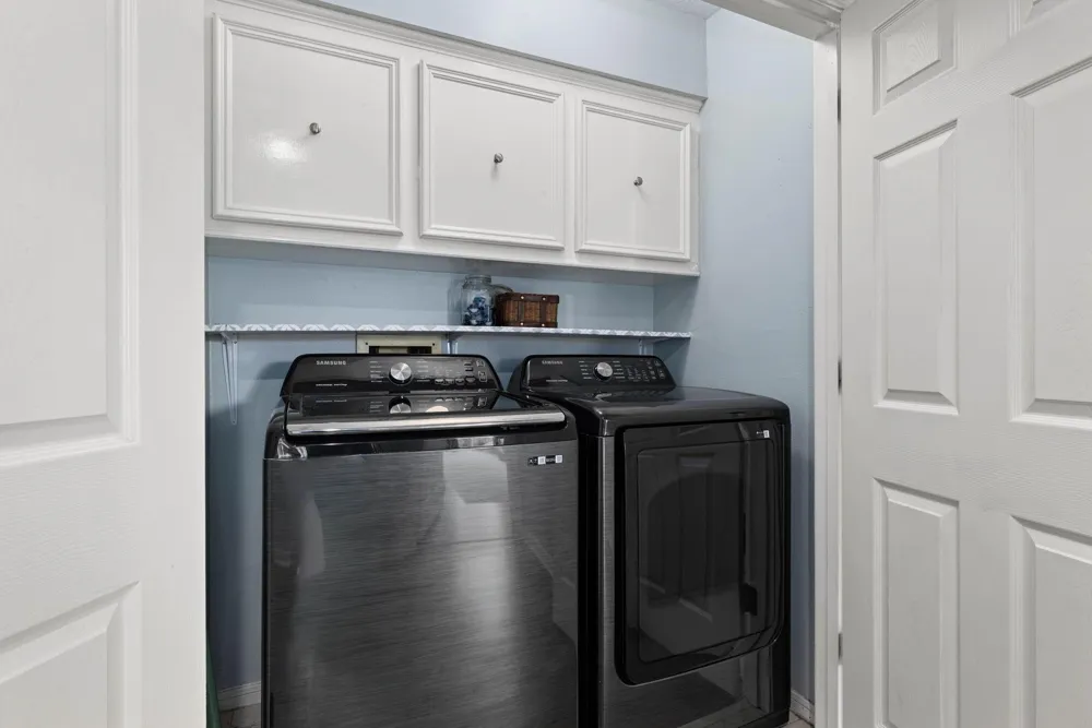 3039 Lake Island Drive Montgomery, TX 77356
