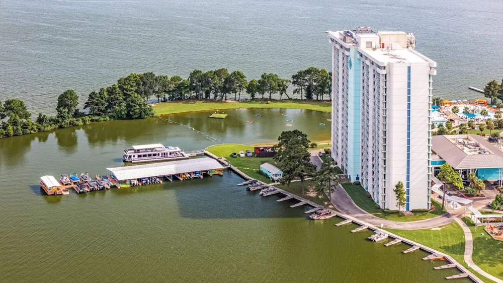 3039 Lake Island Drive Montgomery, TX 77356