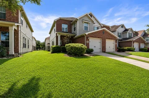 8011 Fisher Glen Lane