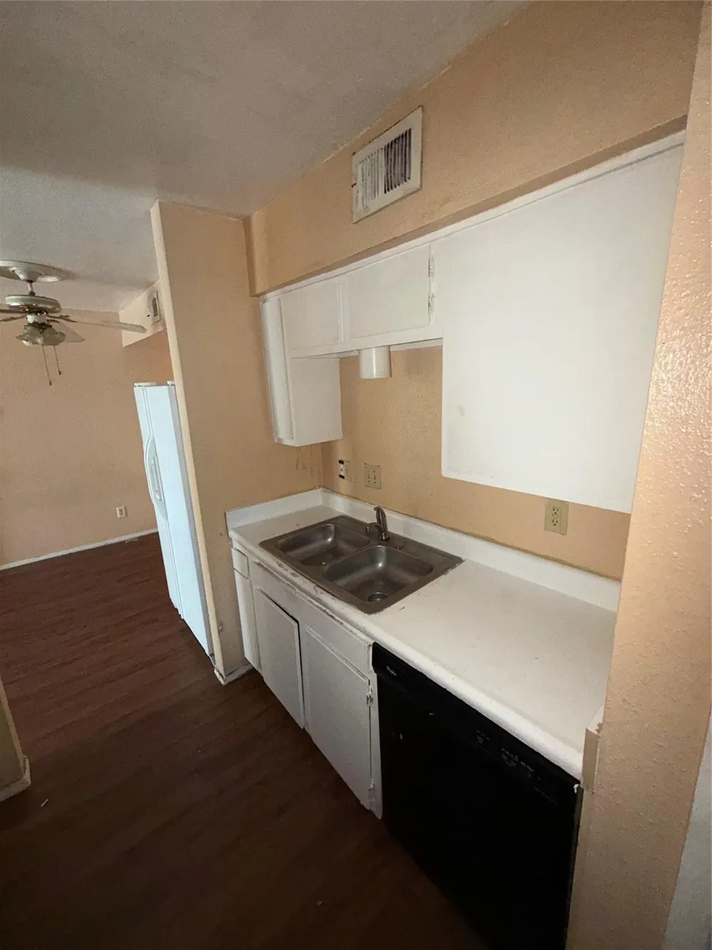 6200 W Tidwell Road #1903 Houston, TX 77092