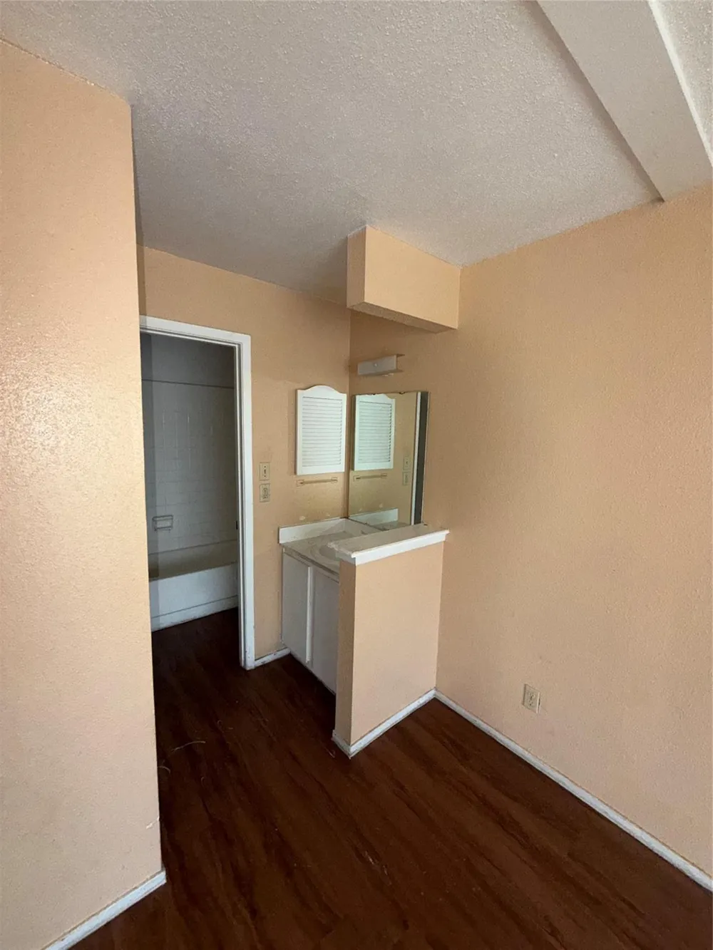 6200 W Tidwell Road #1903 Houston, TX 77092
