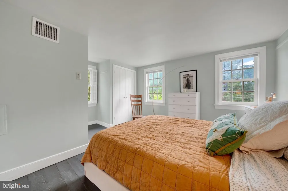 9 BUFFINGTON STREET Kennett Square, PA 19348