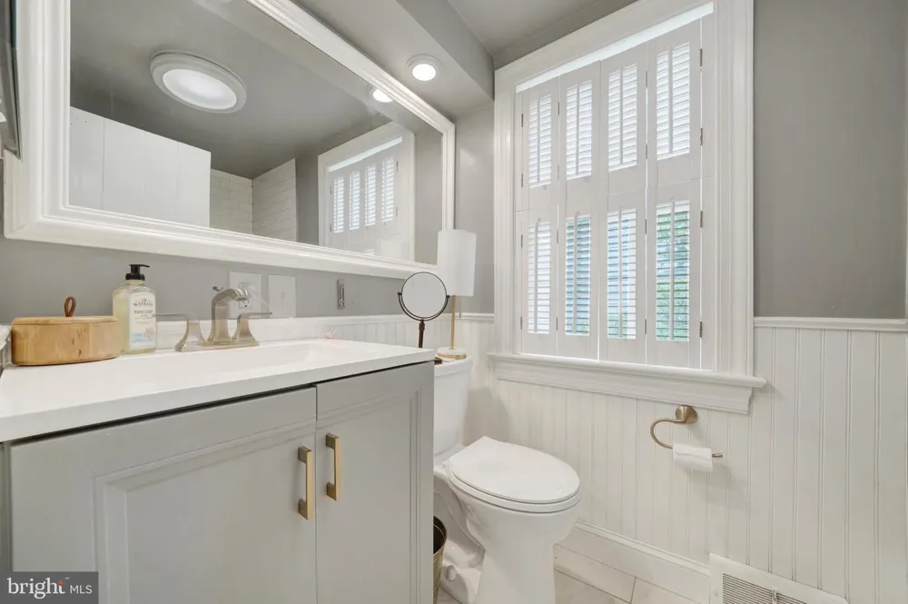 9 BUFFINGTON STREET Kennett Square, PA 19348