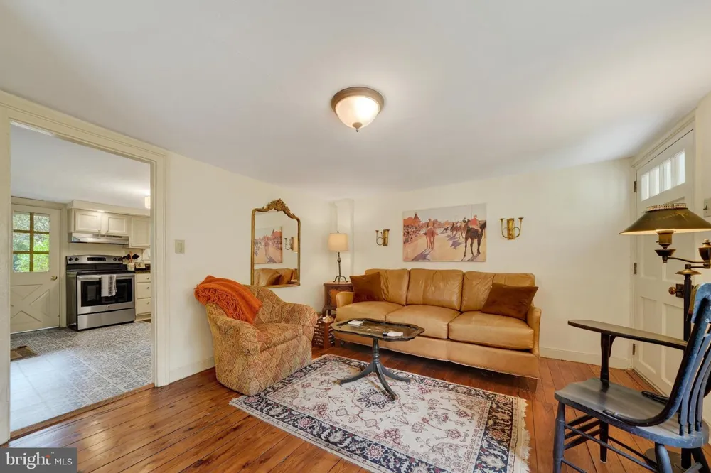 9 BUFFINGTON STREET Kennett Square, PA 19348