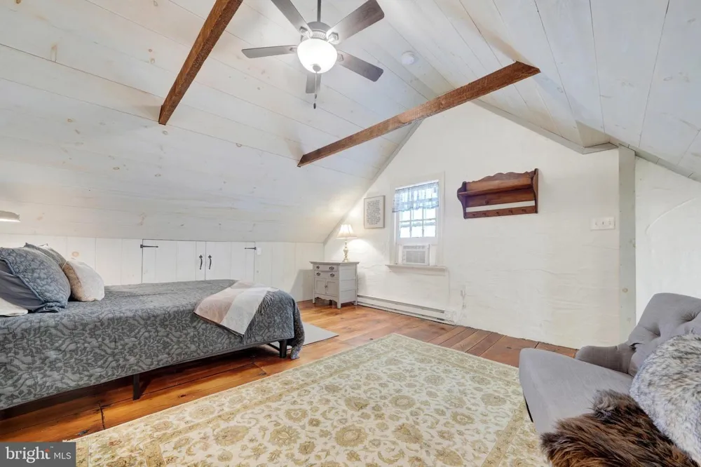 9 BUFFINGTON STREET Kennett Square, PA 19348