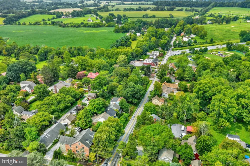 9 BUFFINGTON STREET Kennett Square, PA 19348