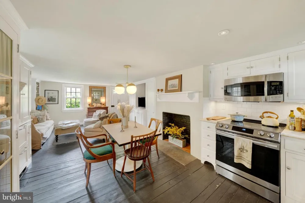 9 BUFFINGTON STREET Kennett Square, PA 19348