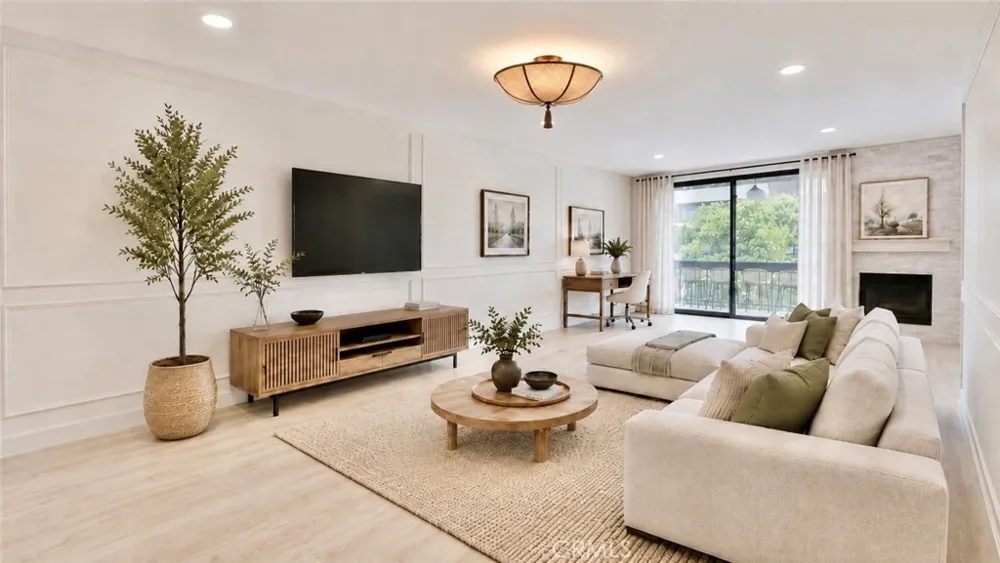 1735 Fuller Avenue #445 Los Angeles, CA 90046