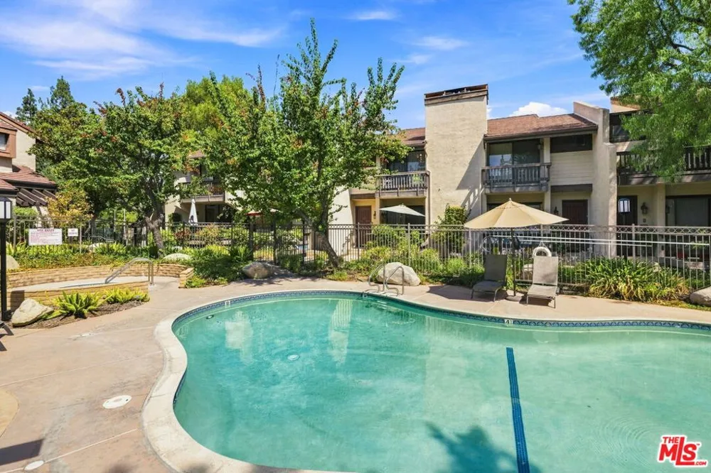 21801 Burbank Boulevard #83 Los Angeles, CA 91367