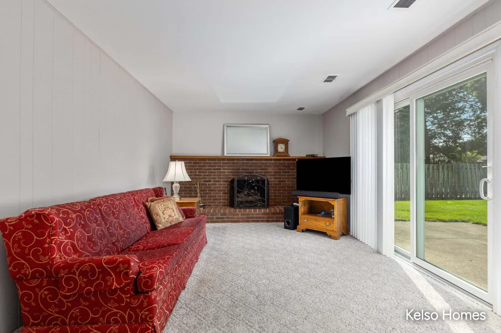 1704 Millbank Street SE Grand Rapids, MI 49508