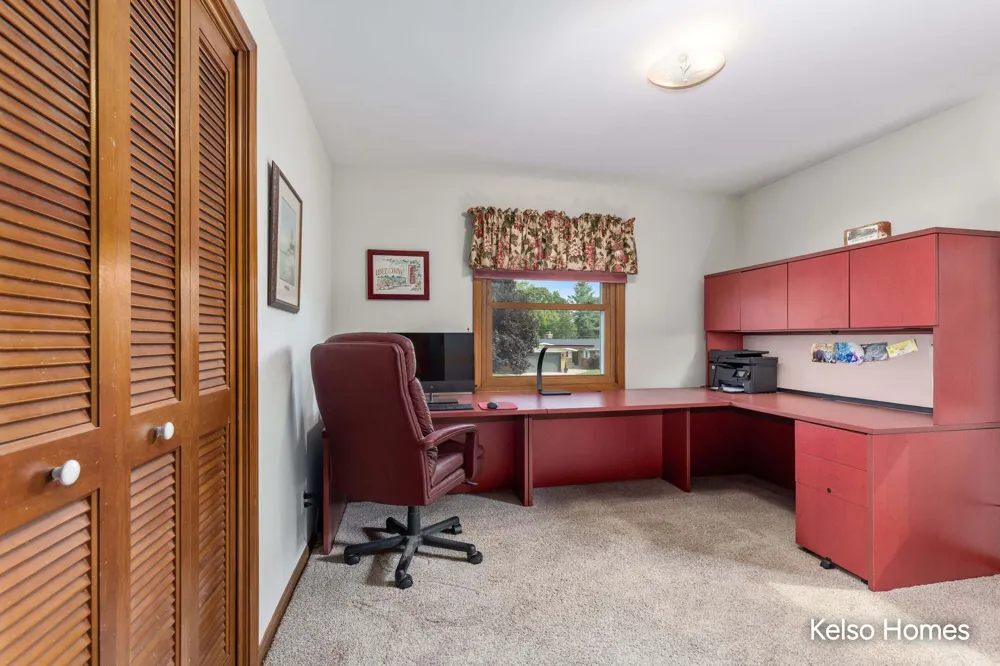 1704 Millbank Street SE Grand Rapids, MI 49508