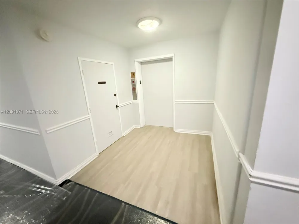 3725 S Ocean Dr #423 Hollywood, FL 33019