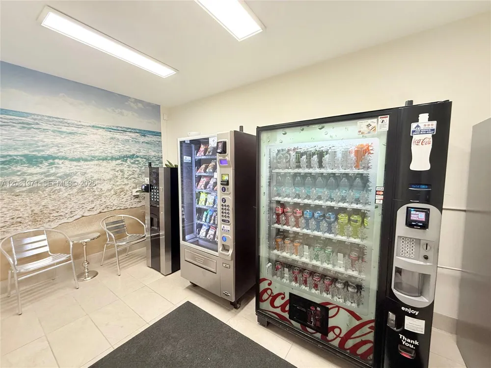 3725 S Ocean Dr #423 Hollywood, FL 33019