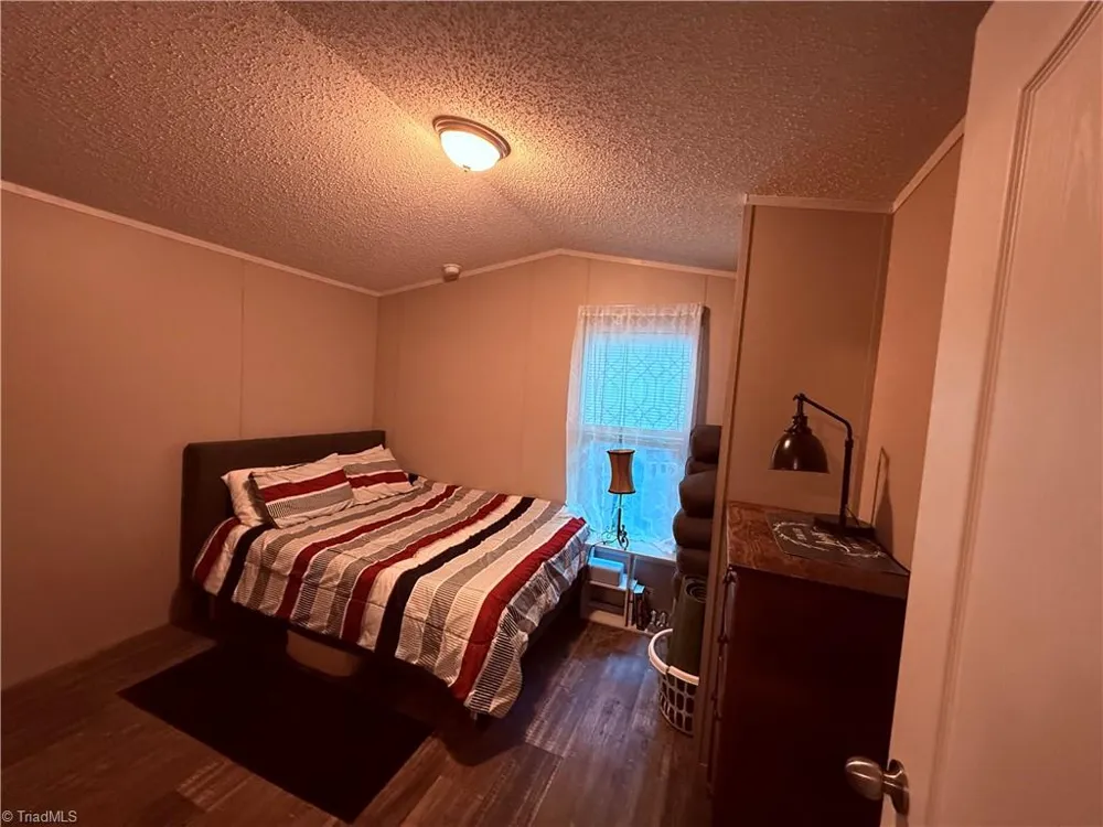 2828 E Pine Street Mount Airy, NC 27030