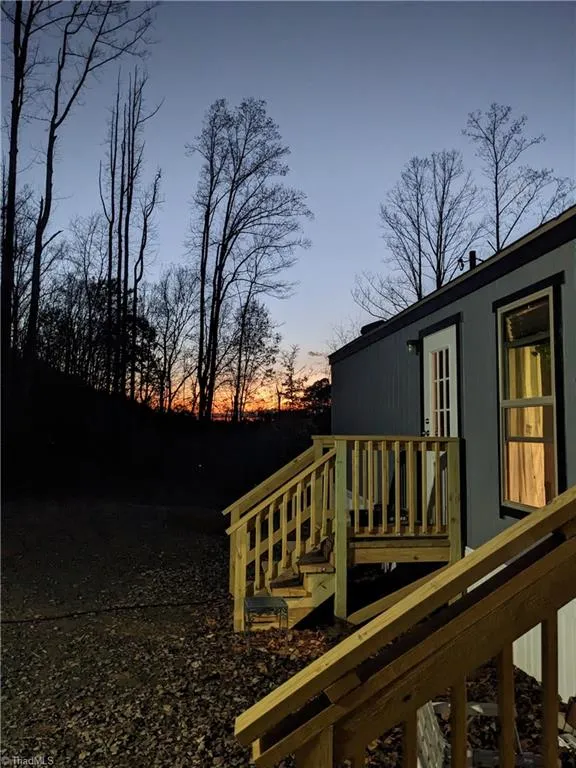 2828 E Pine Street Mount Airy, NC 27030
