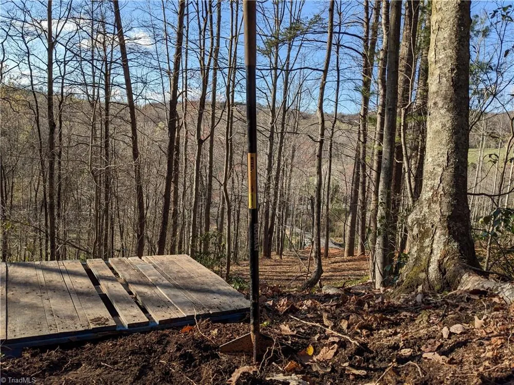 2828 E Pine Street Mount Airy, NC 27030