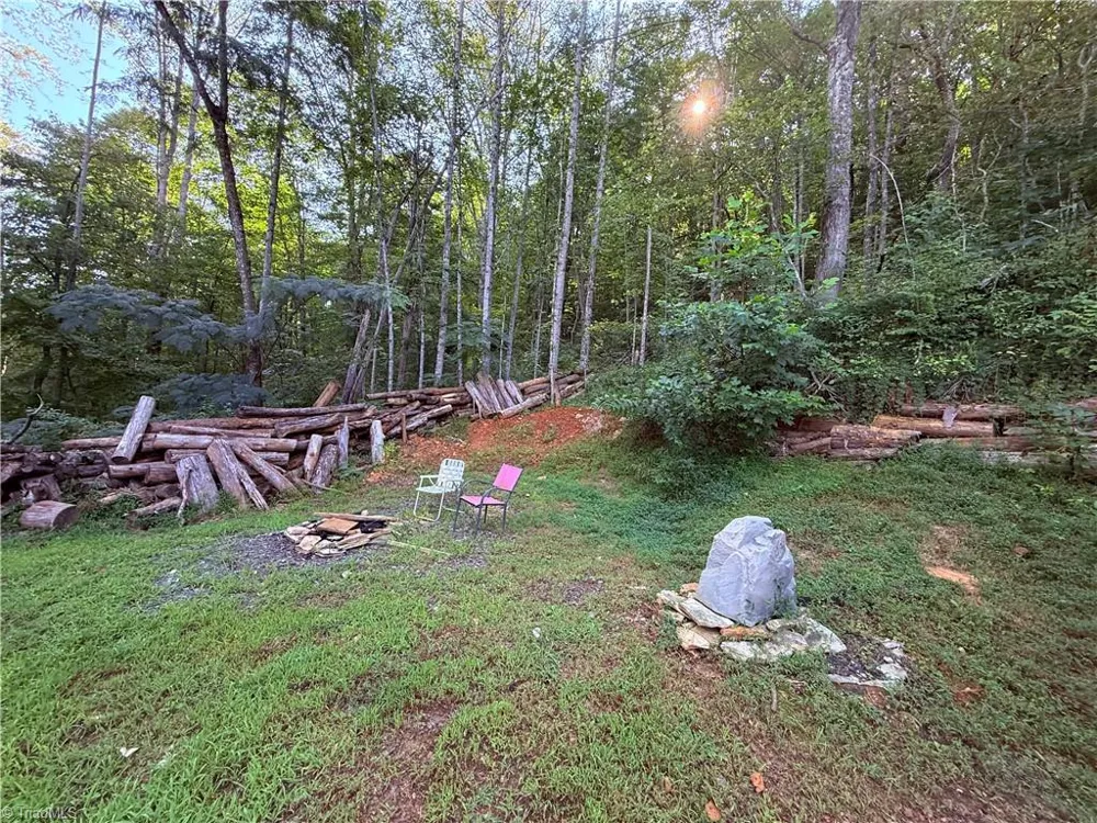 2828 E Pine Street Mount Airy, NC 27030