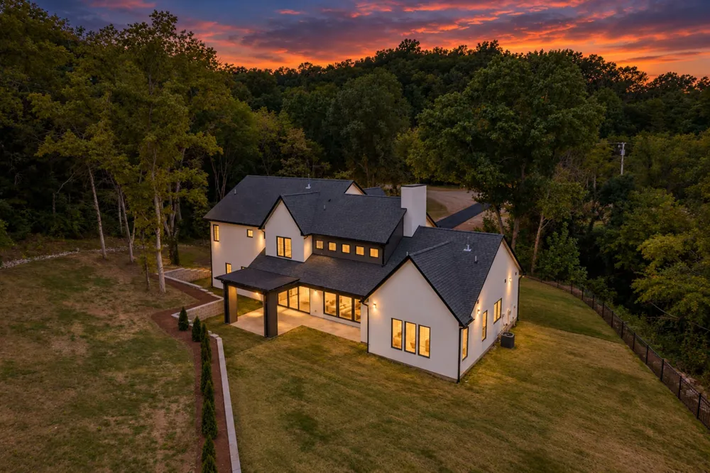 631 Hunters Trl Nashville, TN 37209