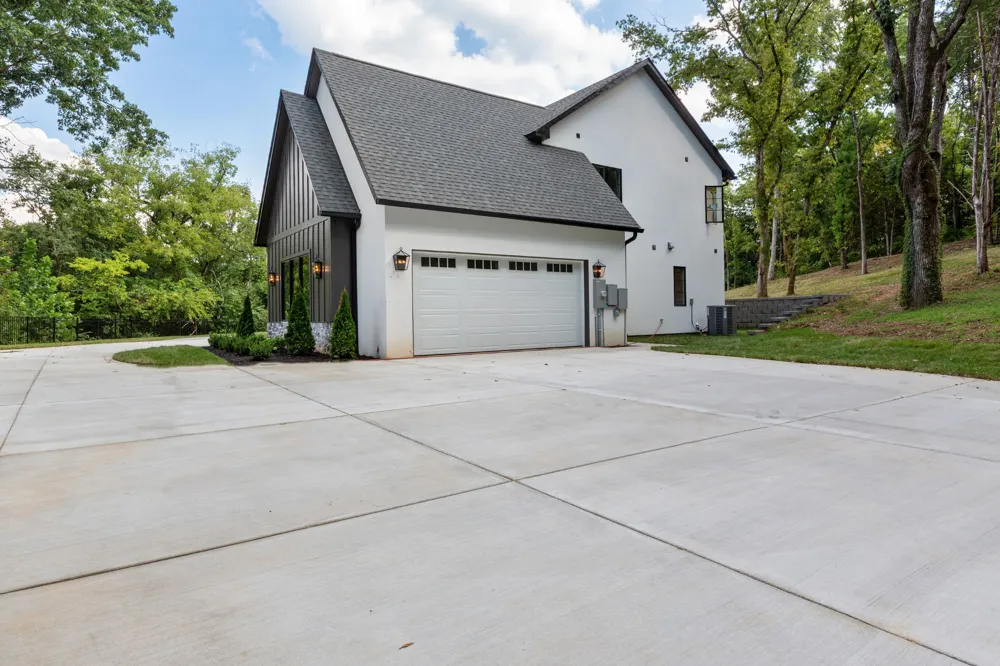 631 Hunters Trl Nashville, TN 37209