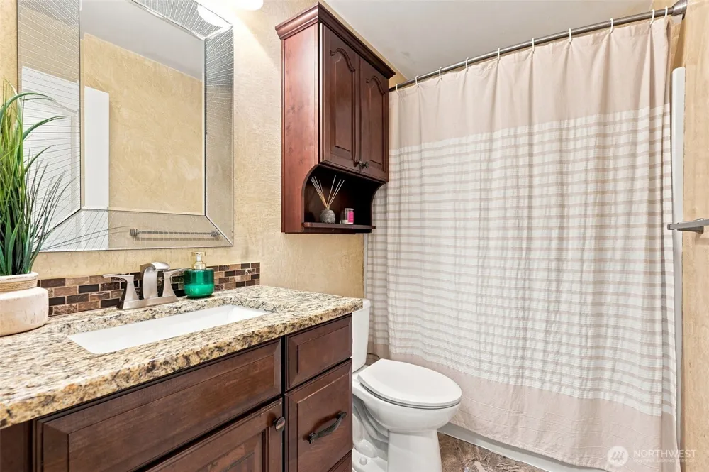 211 S 78th Street Tacoma, WA 98408
