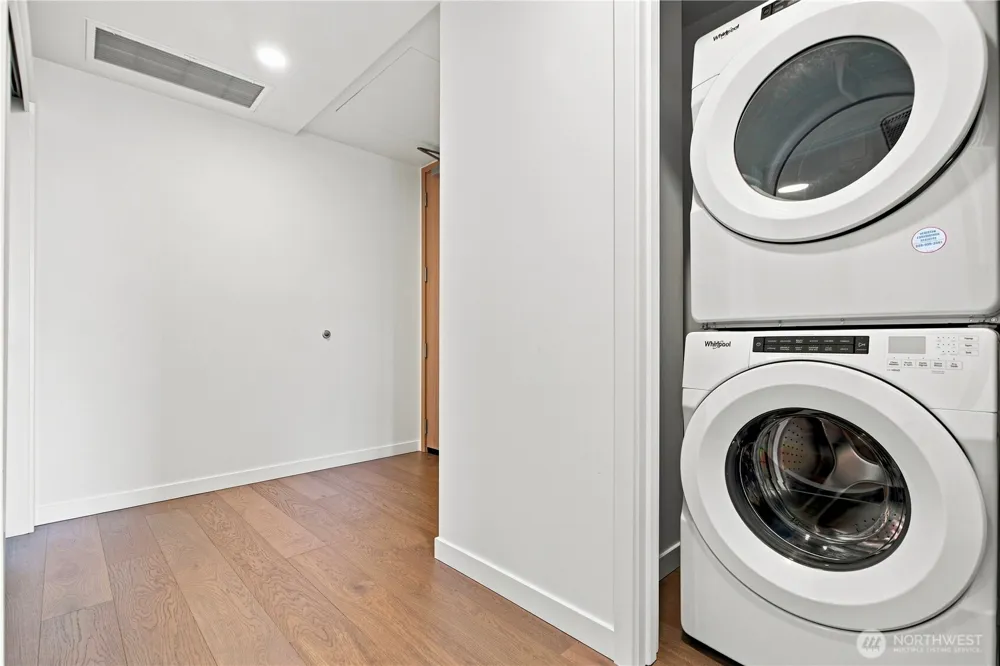 10232 NE 10th Street #815 Bellevue, WA 98004