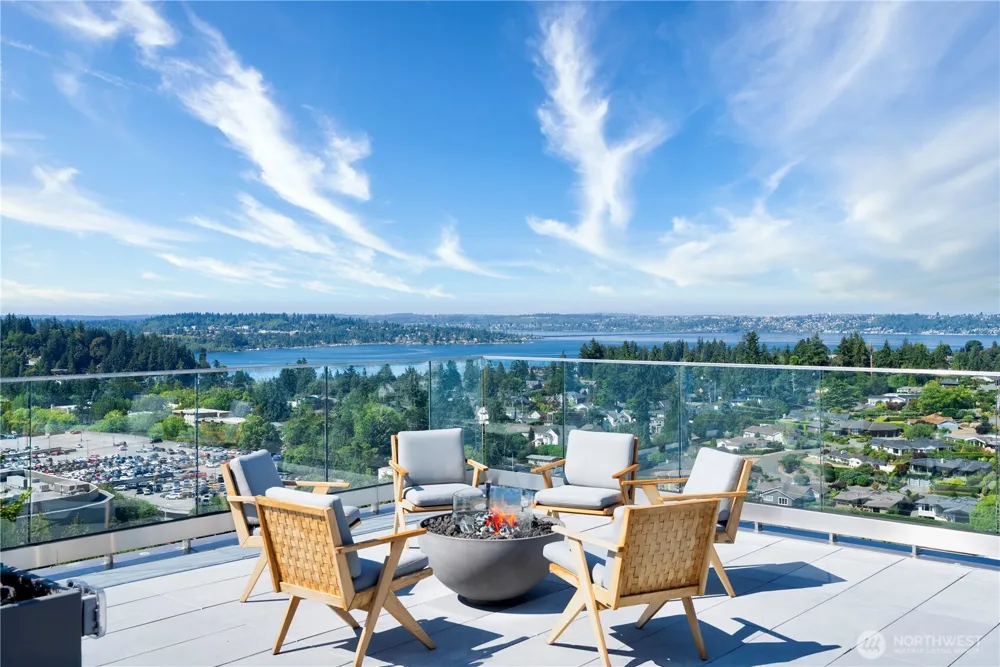 10232 NE 10th Street #815 Bellevue, WA 98004