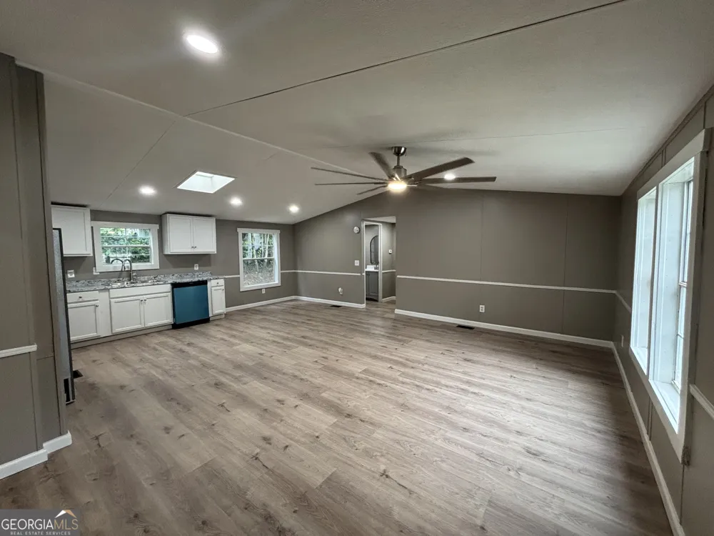 225 Stratford DR Hampton, GA 30228