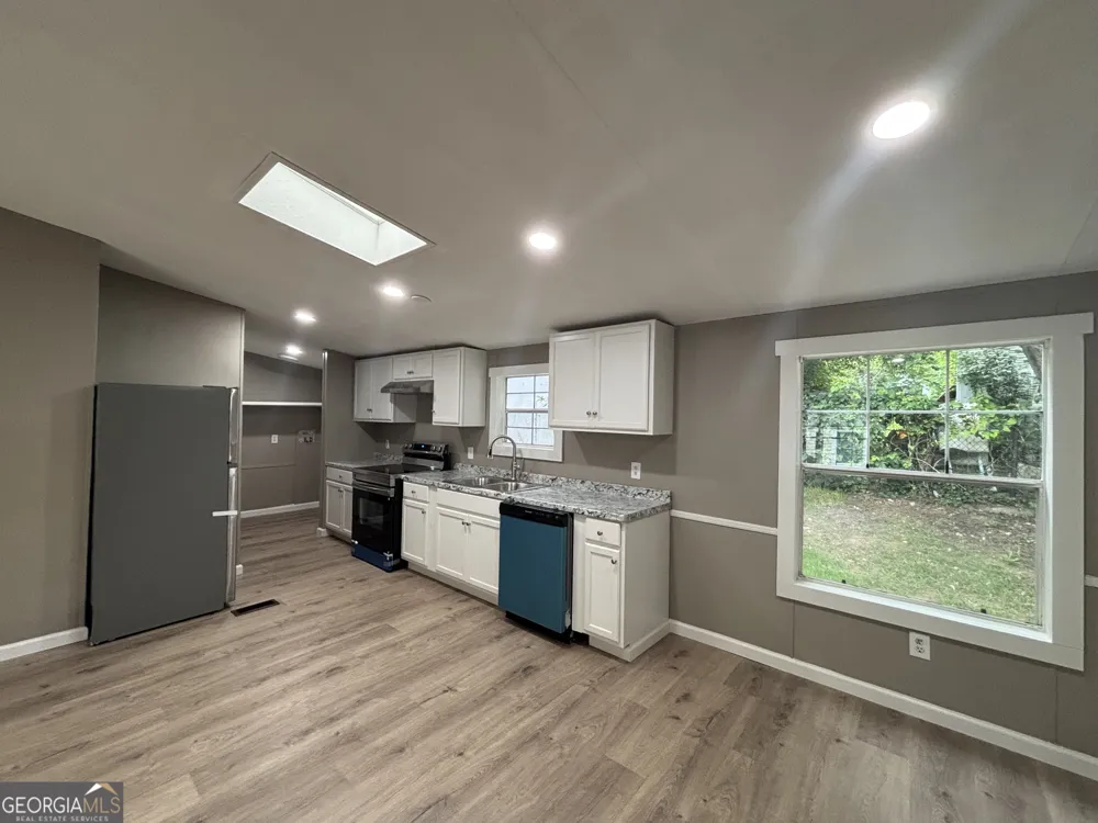 225 Stratford DR Hampton, GA 30228