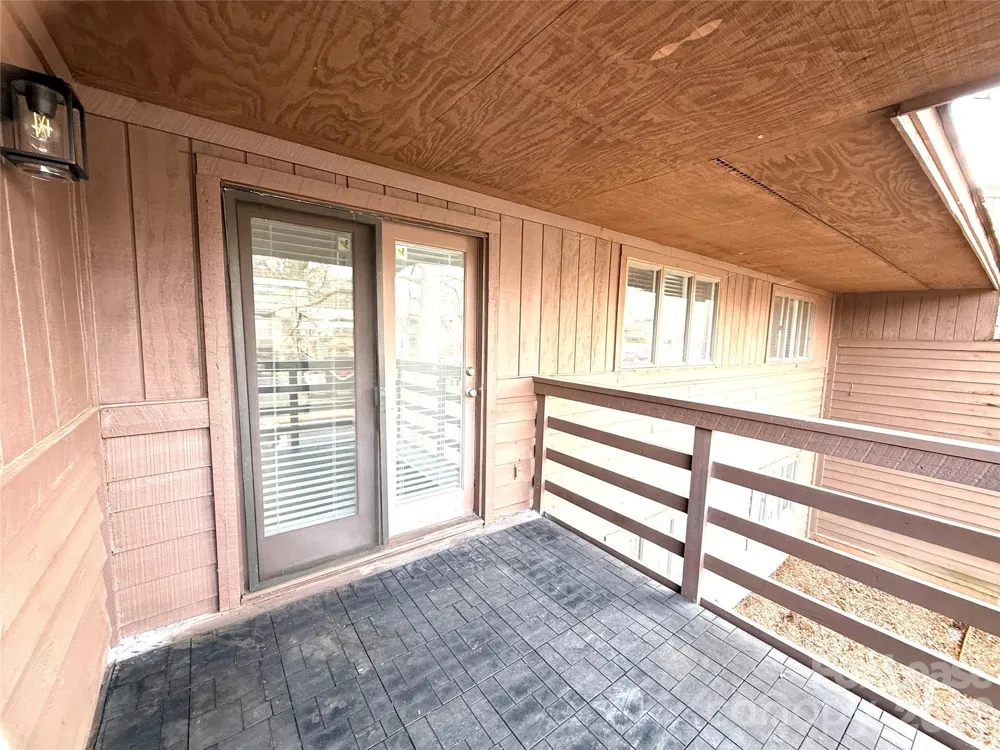 1855 J Julian Lane #Apt E Charlotte, NC 28208