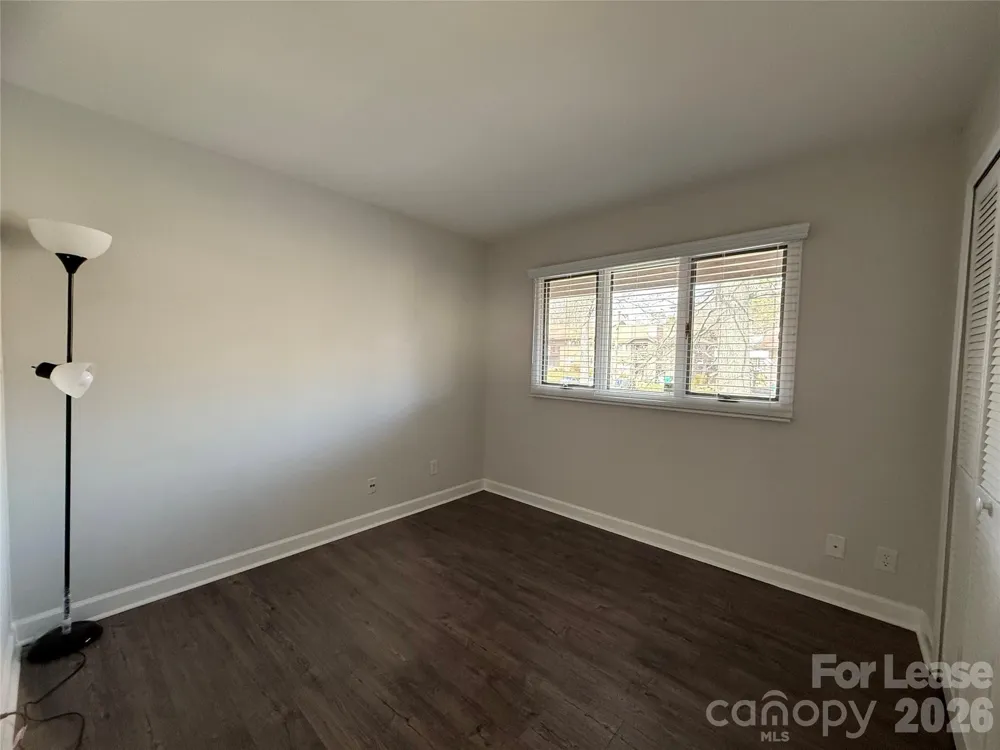 1855 J Julian Lane #Apt E Charlotte, NC 28208