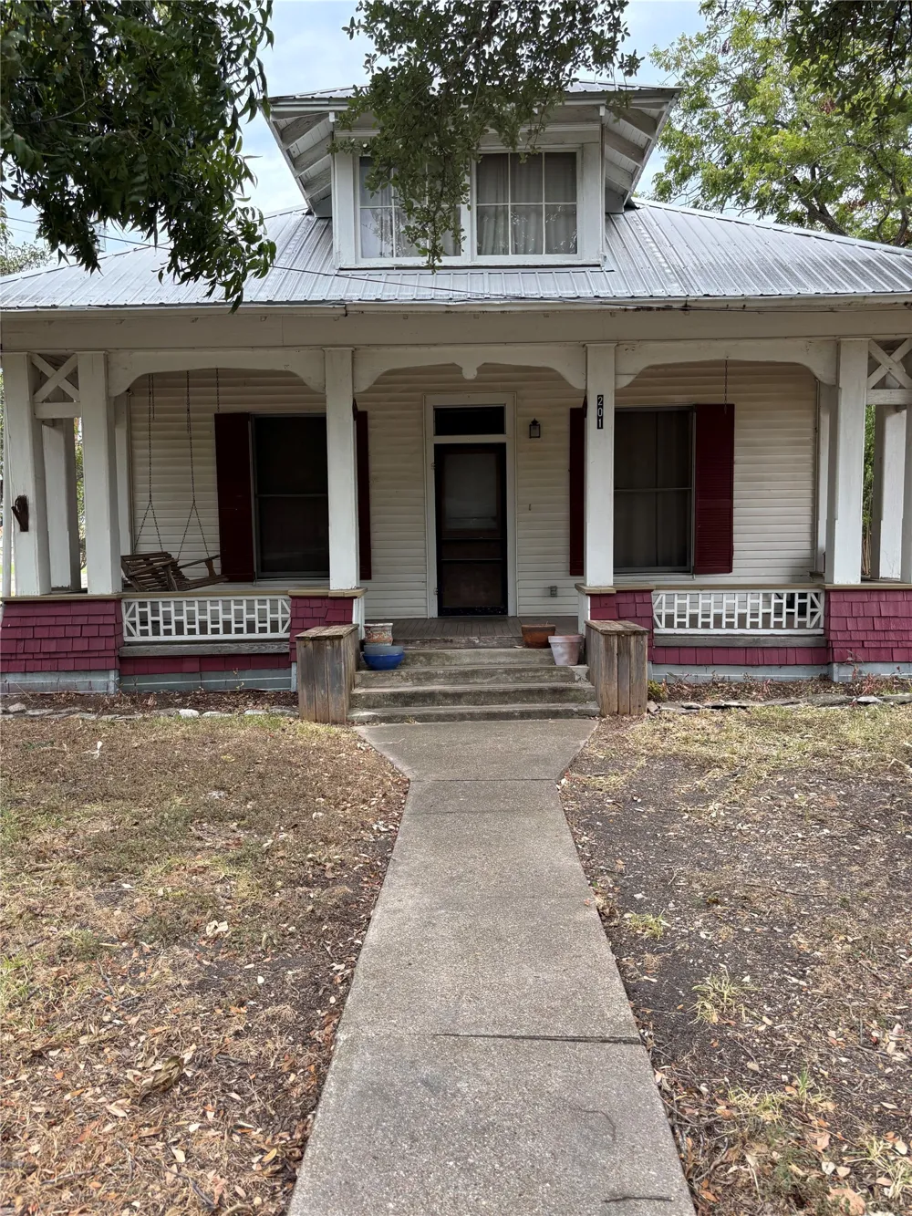 201 S Rio Grande Street Granger, TX 76530